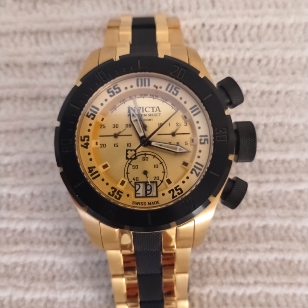 Invicta Platinum Select Coalition Forces Gold/Black two-tone Bracelet 50mm Mens